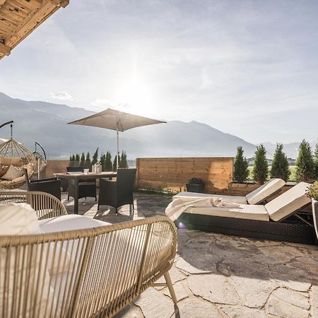 Maxstudio Premium Apartment Zillertal Mit Bergblick Schlitters Exterior foto